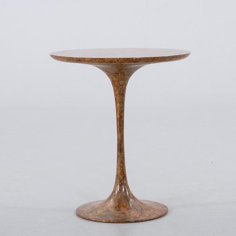 An Arkana table, later part of the 20th century.