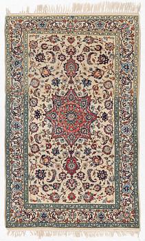 A Nain rug, c. 165 x 103 cm.