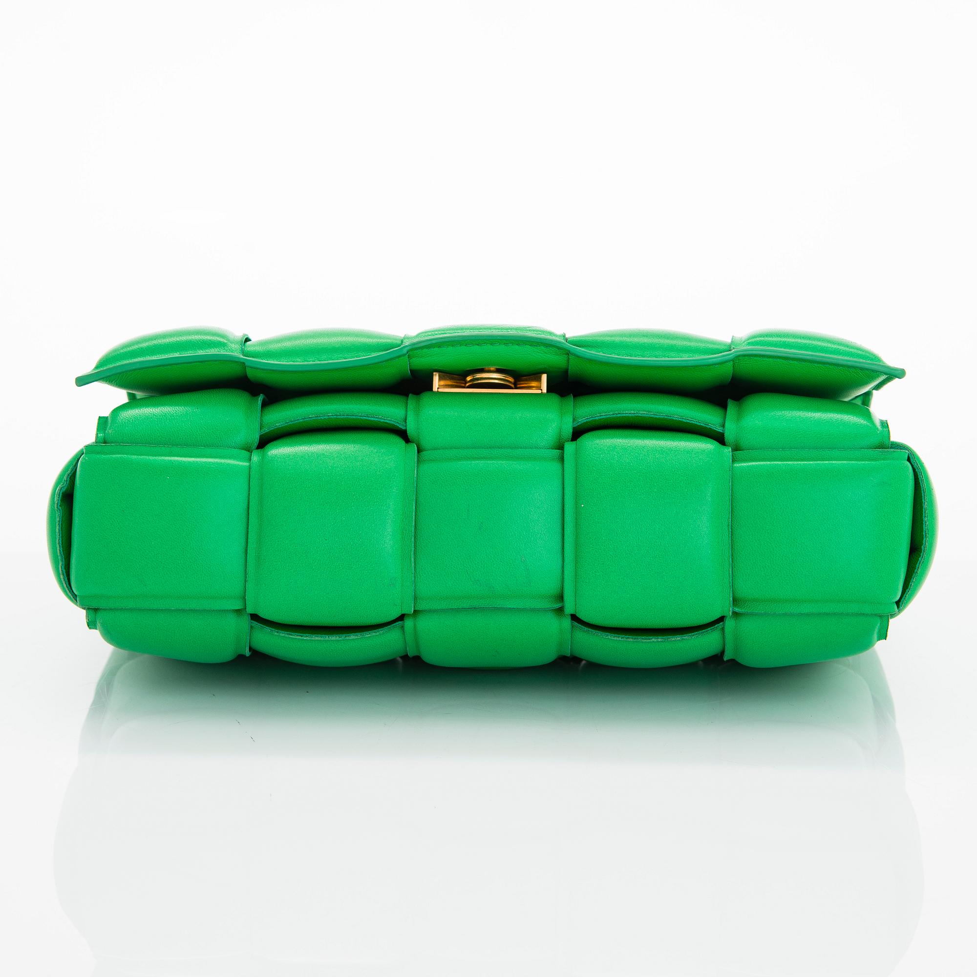 Bottega Veneta, väska, "Chain Cassette".