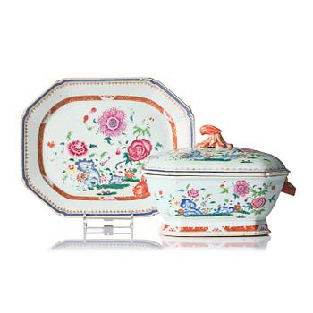 1301. A famille rose tureen with cover and a serving dish, Qing dynasty, Qianlong (1736-95).
