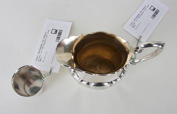 MJÖLKKANNA OCH SUPKOPP, silver, G.F Hallengren 1927 resp TESI.