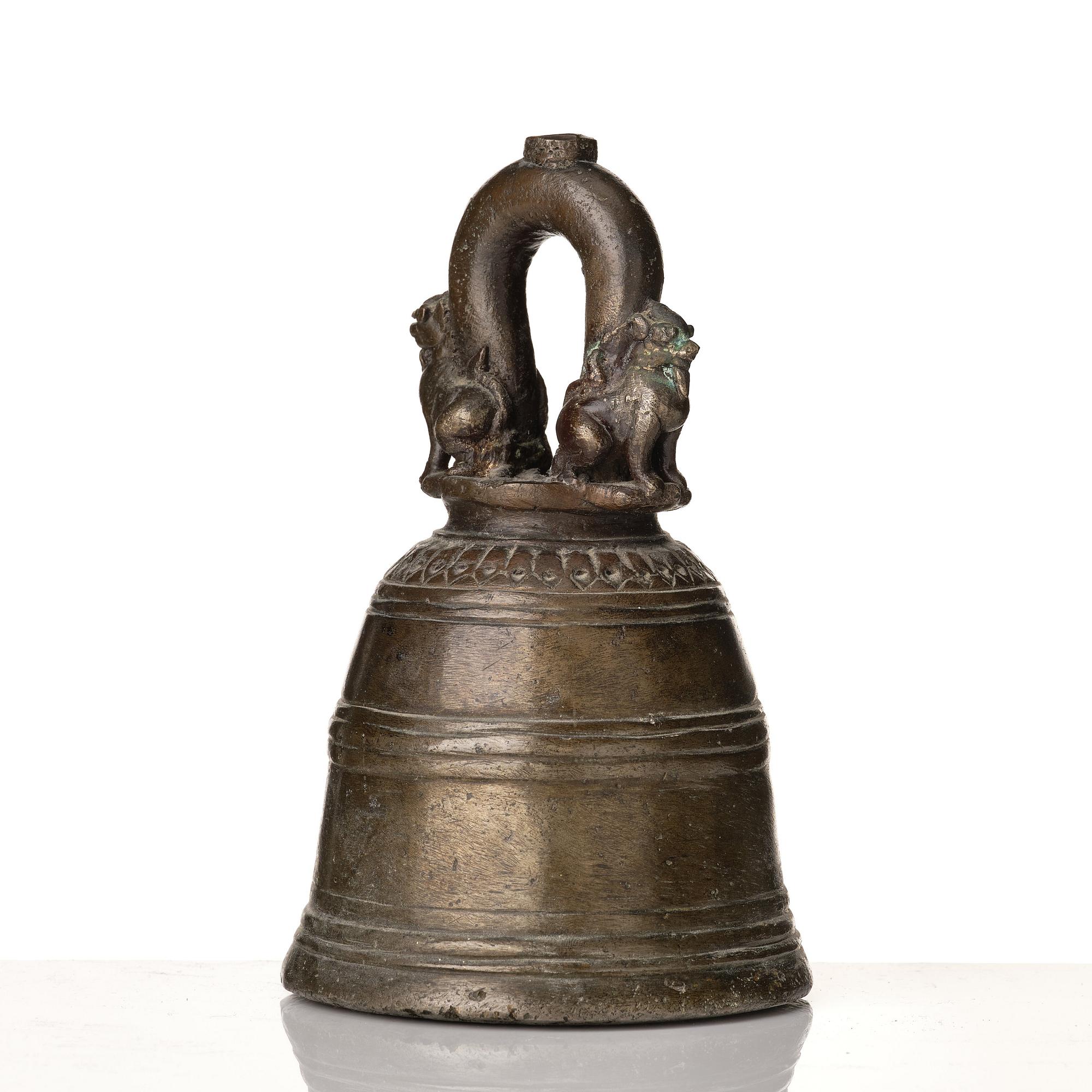 Tempelklocka, brons. Tibet, 17/1800-tal.