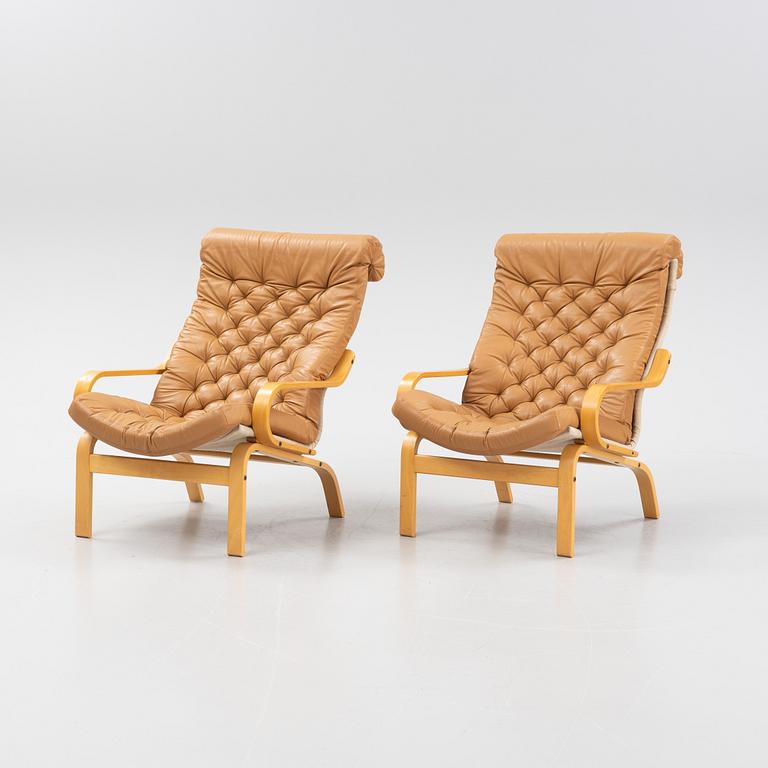 Nobuo Nakamura, fåtöljer, ett par, "Poäng"/"Poem" IKEA, modellen formgiven 1977.