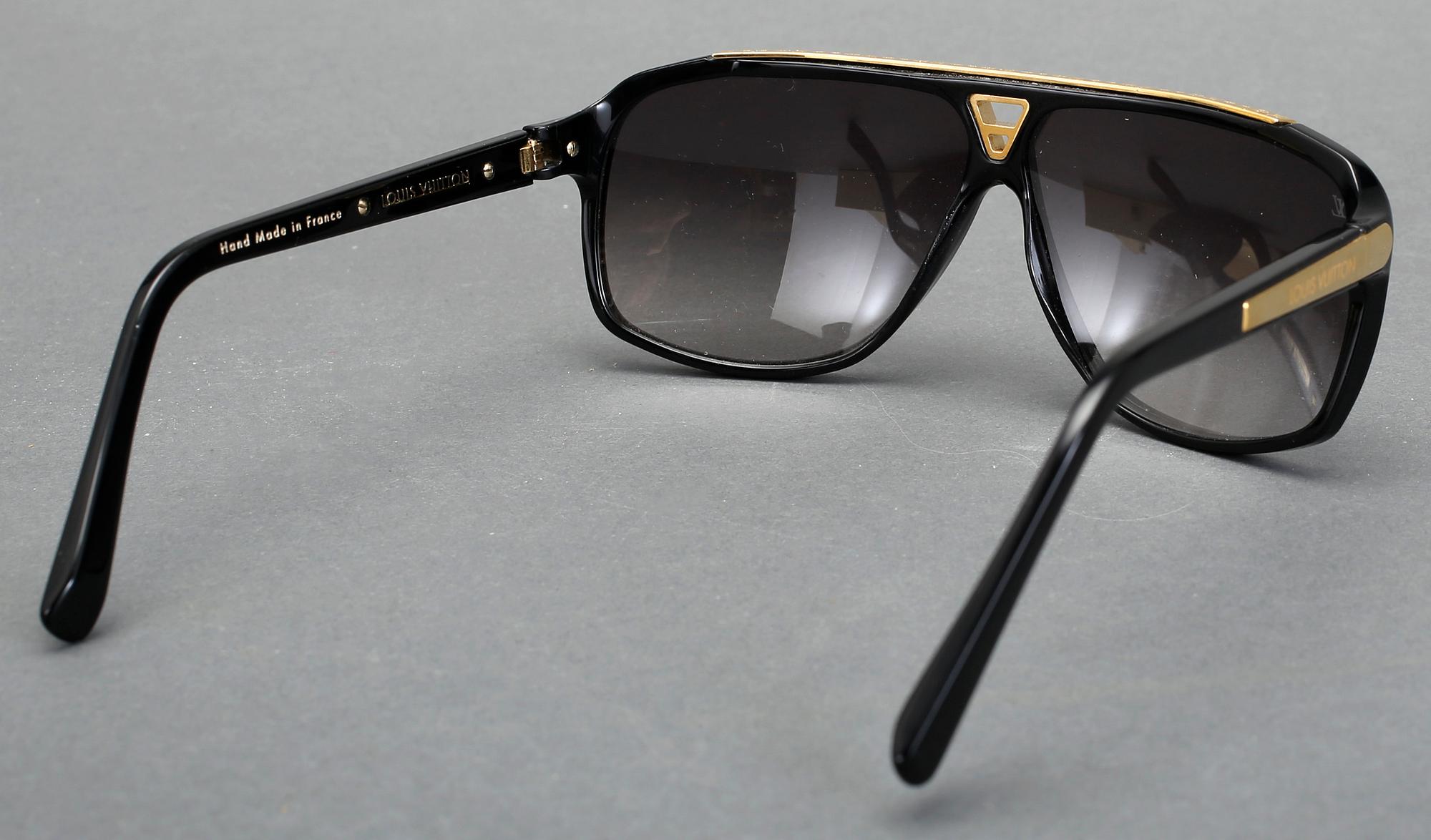 SOLGLASÖGON, "Evidence", Louis Vuitton.