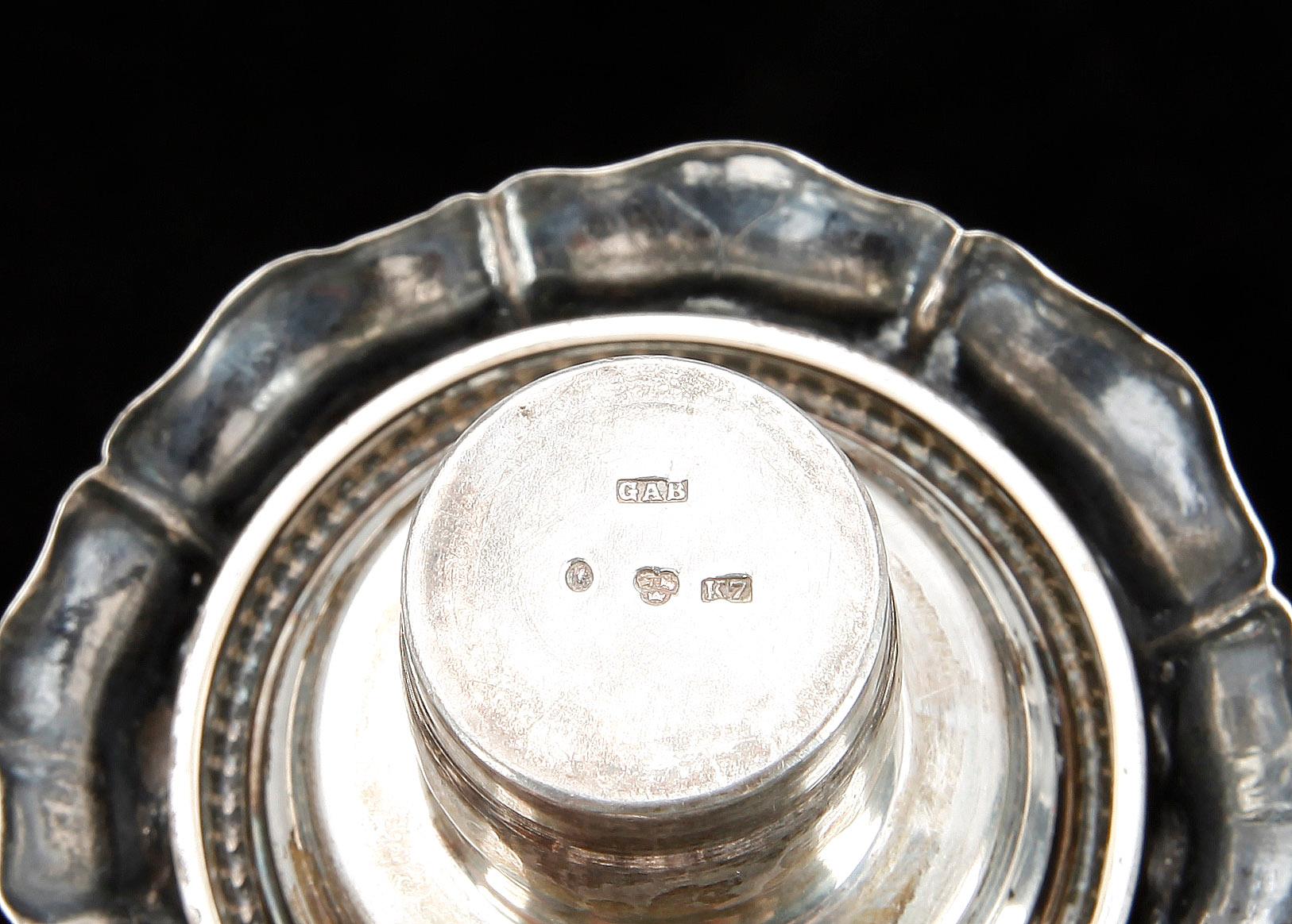 PARTI LJUSHATTAR, 9 st, silver, GAB, C G Hallberg mfl. 1800-1900-tal. Total vikt ca 271 g.