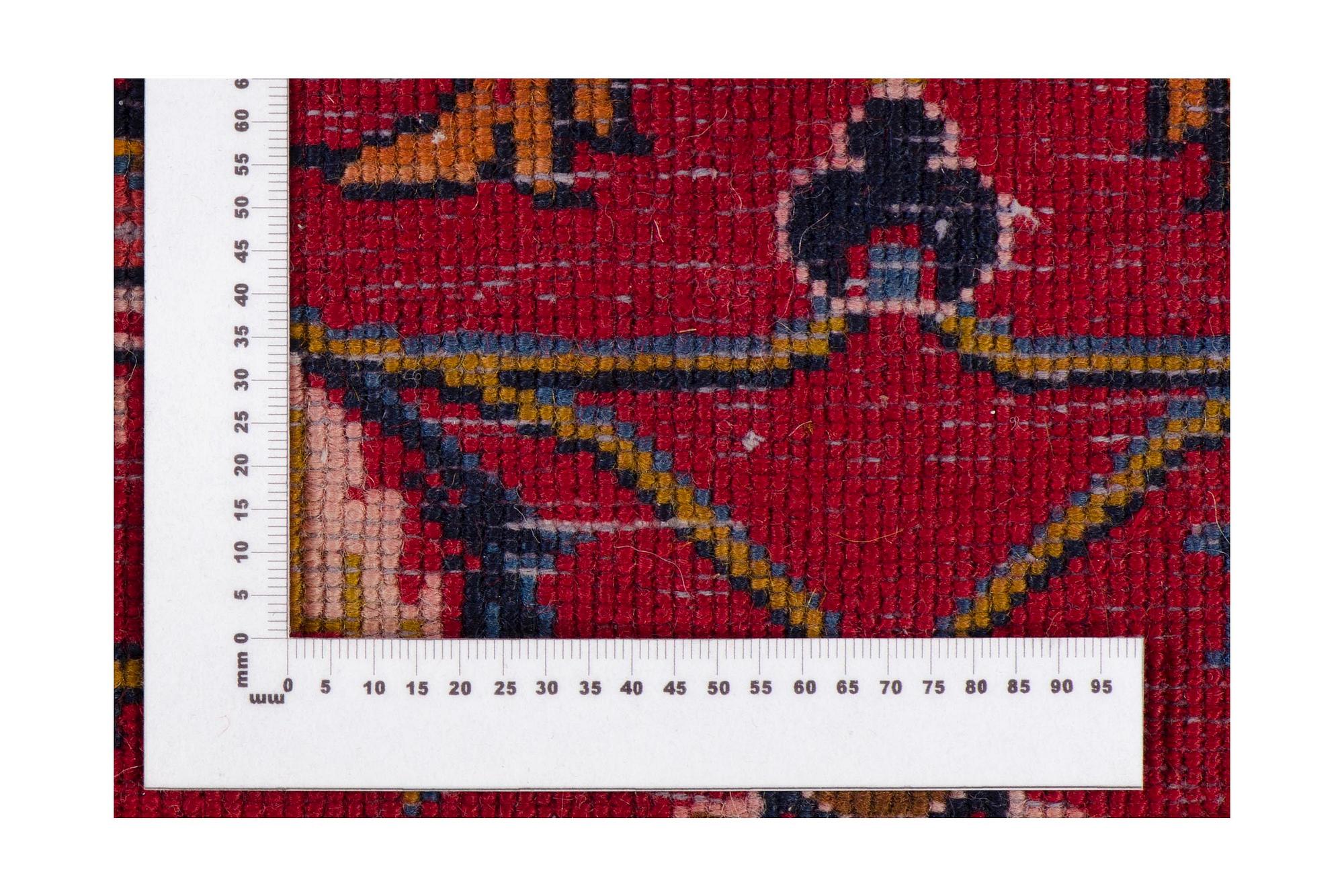 An old Keshan carpet ca 410 x 295 cm.