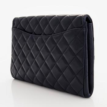 Chanel, laukku "Jumbo clutch"  2013-2014.