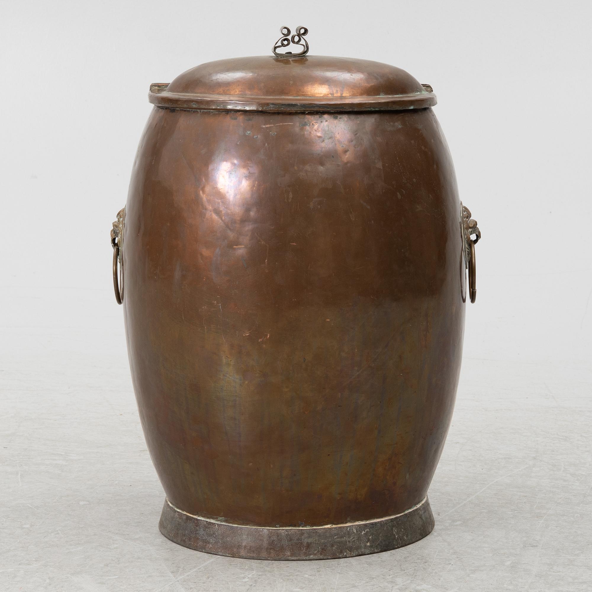 A copper water barrel, 19th century.