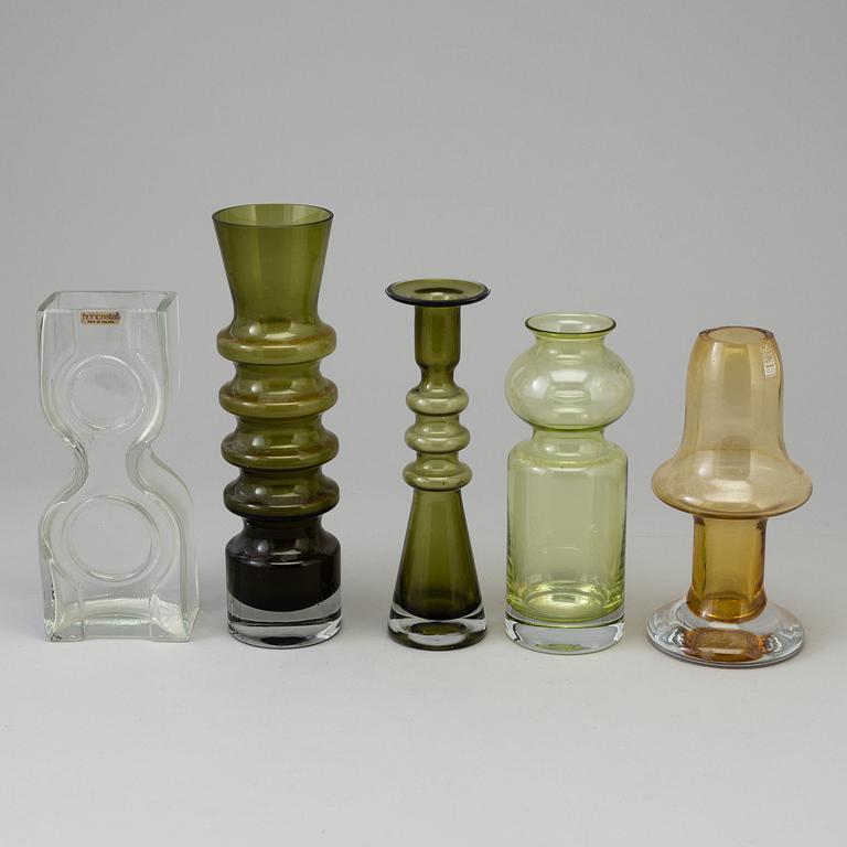 Five second half of the 20th century glass vases by Nanny Still, Tamara Aladin, Helena Tynell,