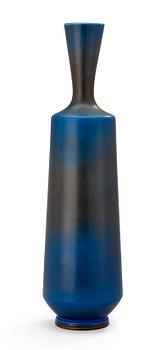 A Berndt Friberg stoneware vase, Gustavsberg Studio 1963.