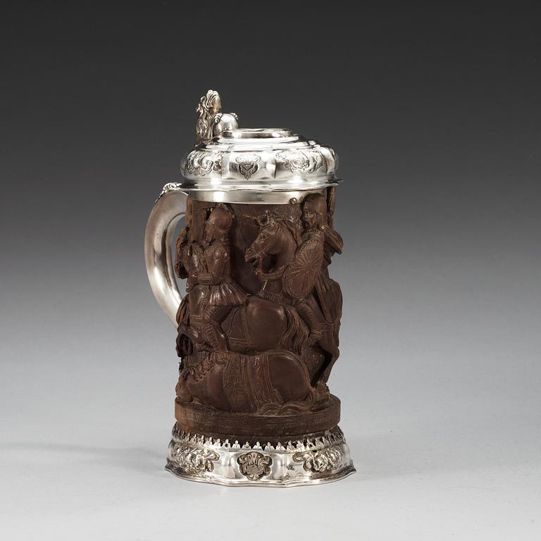 A Danish 18th century silver and wood tankard, un marked.