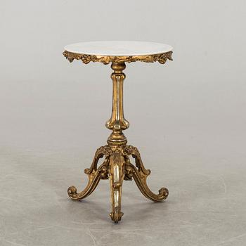 BORD nyrokoko 1800-talets andra hälft.