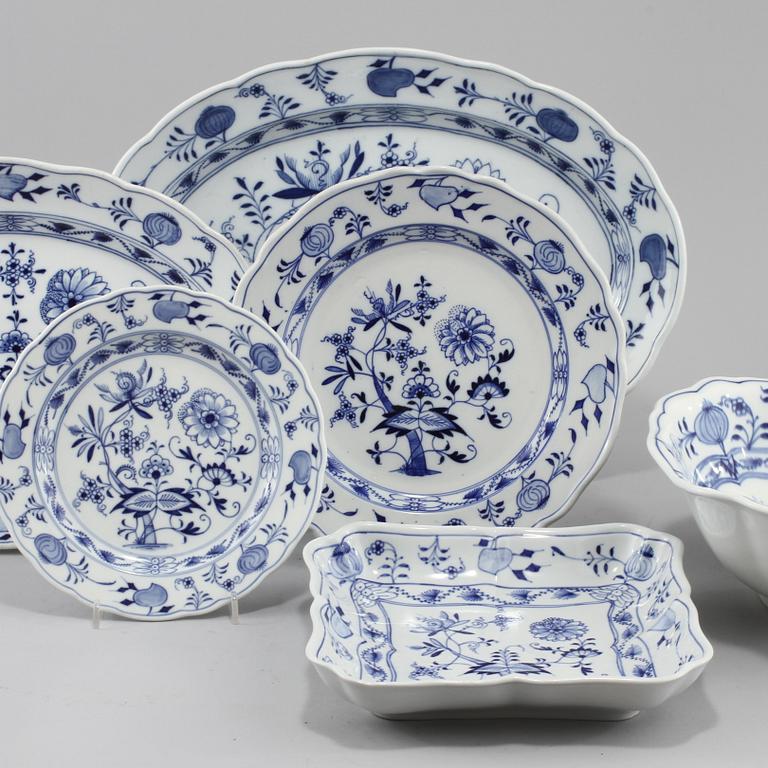 SERVISDELAR, 6 st, porslin, delvis Meissen, 1900-tal.