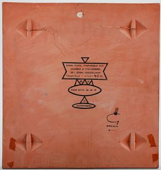 VÄGGPLAKETT, fajans, "Karneval", Stig Lindberg, Gustavsbergs studio, större modell 39 x 39.