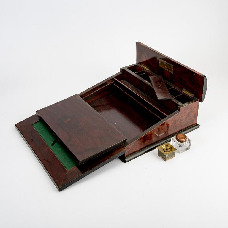 A late 19th century venere4d writing casket.