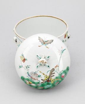 SKÅL med LOCK, porslin Kina. 1800/1900-tal.