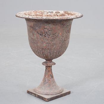 TRÄDGÅRDSURNA, gjutjärn, 1800/1900-tal.