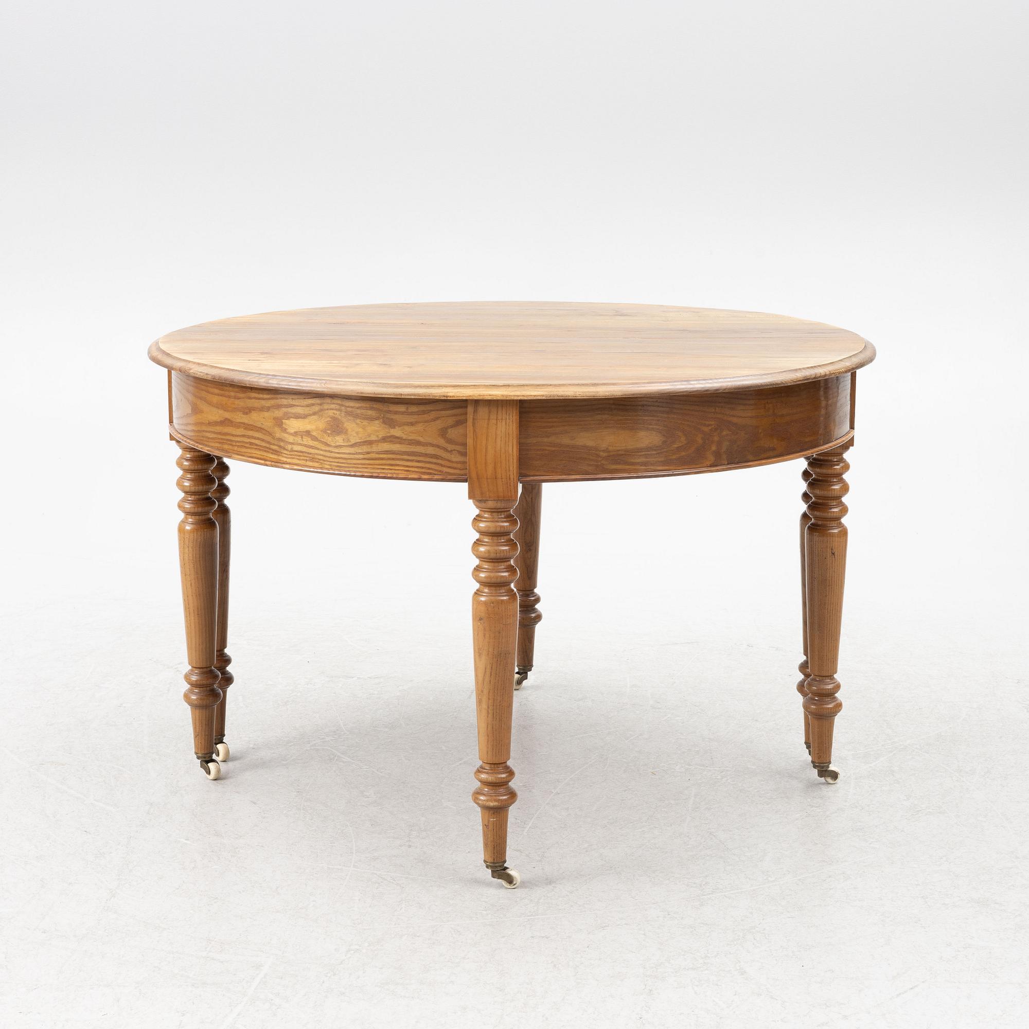 Dining table, 19th century.