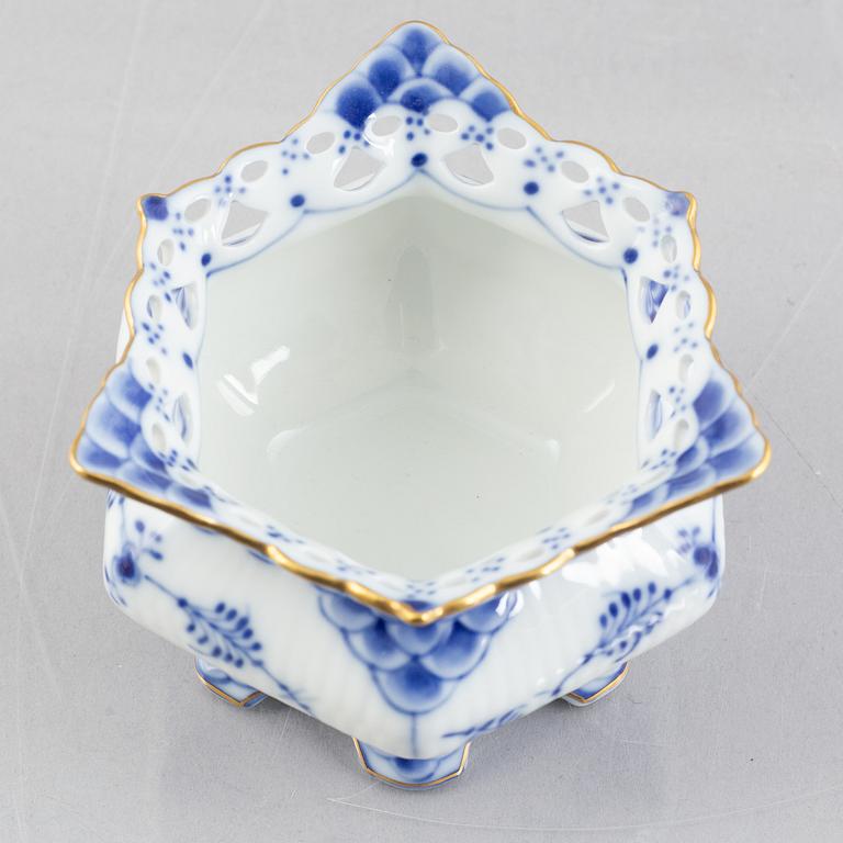 A 'Blue Fluted Full Lace' porcelain coffee pot, creamer and sugar bowl, Royal Copenhagen, 1030, 1031, 1112, 1950/60s,.