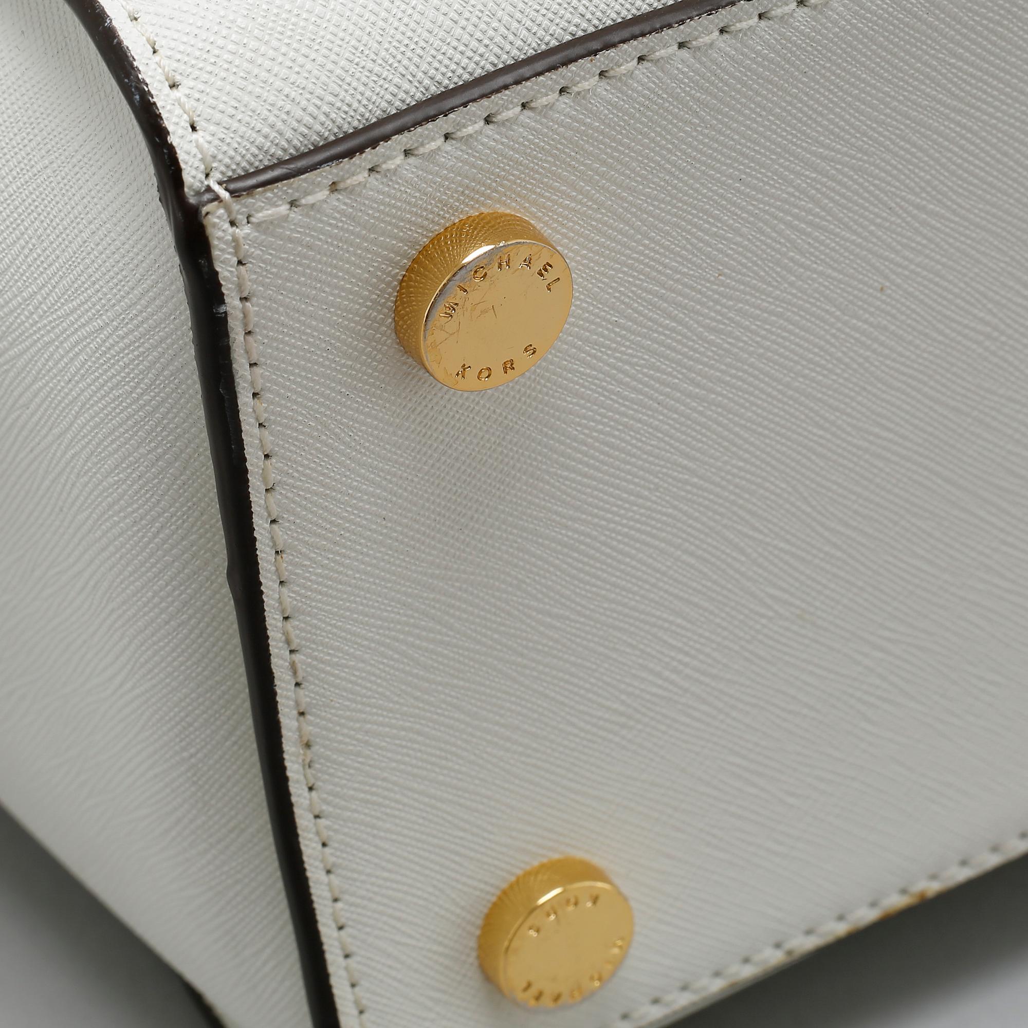 A totebag, "Selma" by Michael Kors.