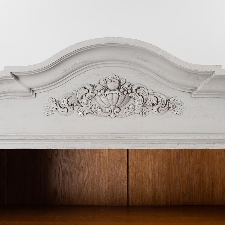 Skåp, 1900-talets första hälft.