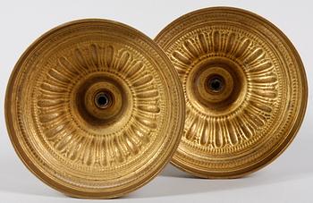 LJUSSTAKAR, ett par, mässing, Louis XVI-stil, 1900-tal.