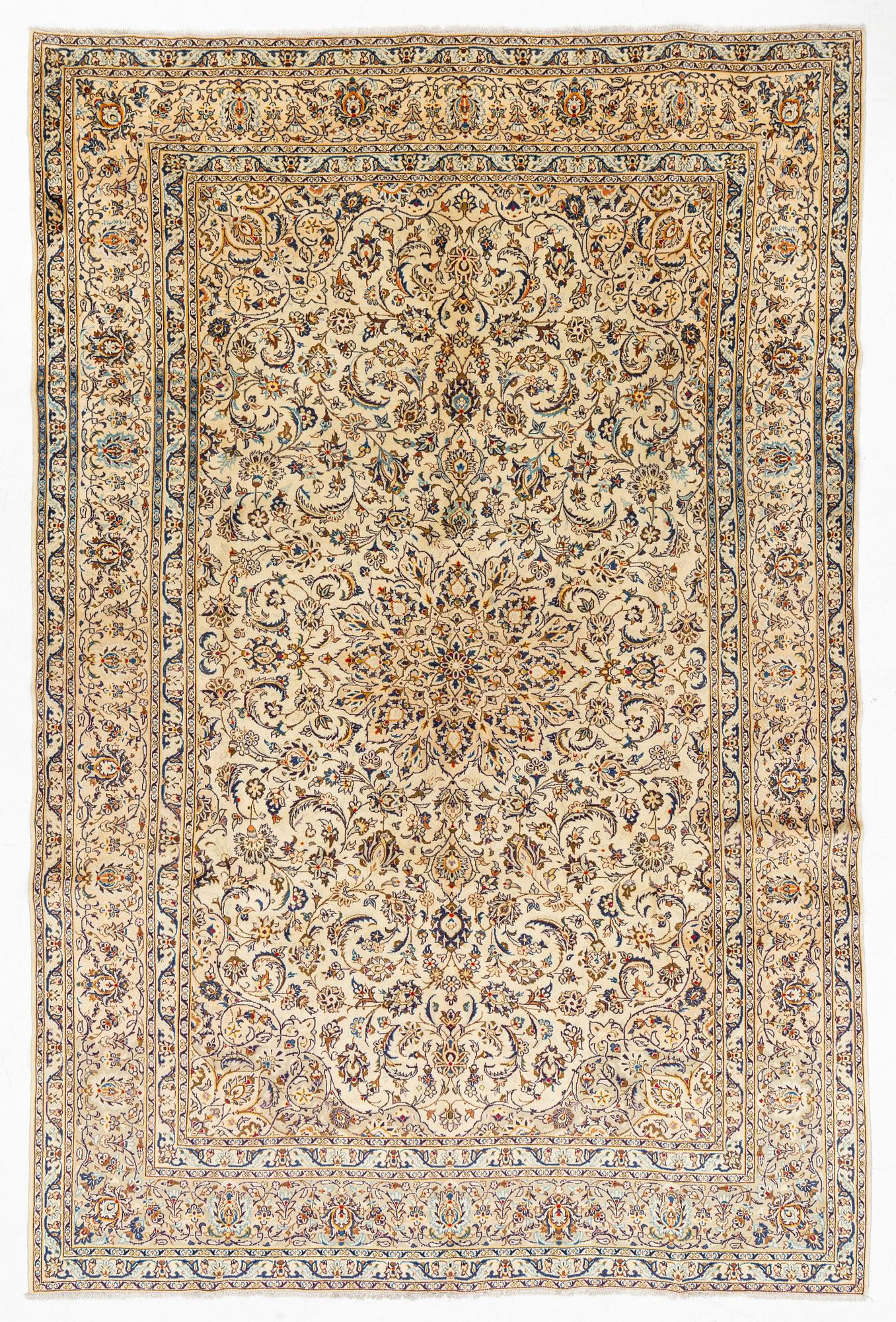Matta, orientalisk, Keshan, 363 x 232 cm.