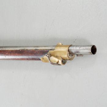 A percussion rifle, remade from flintlock rifle m/1820.