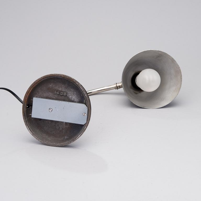 SKRIVBORDSLAMPA, modell 2008, Orno. Formgiven 1939.