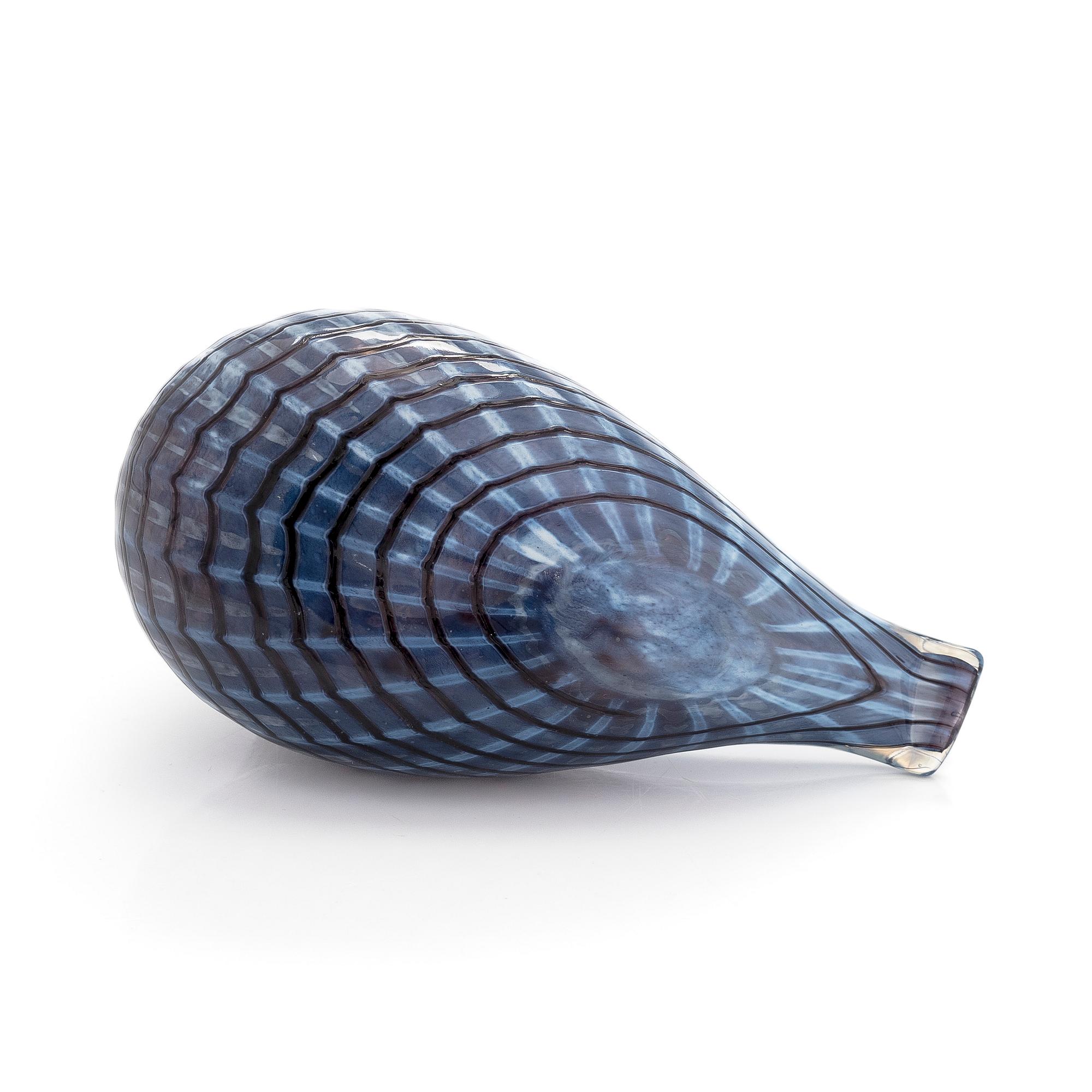 Oiva Toikka, A glass bird 'Mustakurkku-uikku', Nuutajärvi.