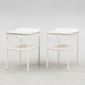 Carl Malmsten, a pair of 'Birgitta' bedside tables, Åfors Möbelfabrik, second half of the 20th Century.