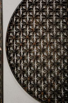 FOTSKRAPOR, 3 st, gjutjärn, 1900-talets andra hälft.