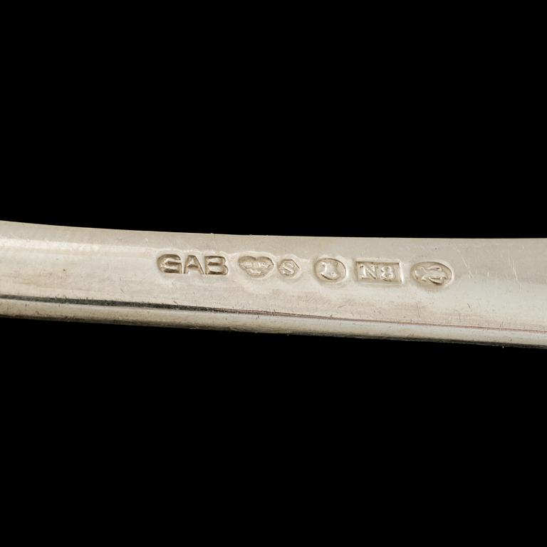 BESTICK, ca 70 delar snarlika, silver. "Chippendale". Vikt totalt inklusive stålblad, ca 2500 gram.