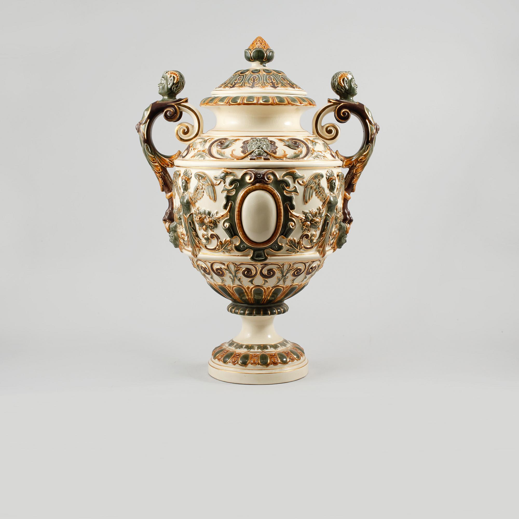 PRAKTURNA, majolika, "Ivory", Rörstrand, omkring år 1900.