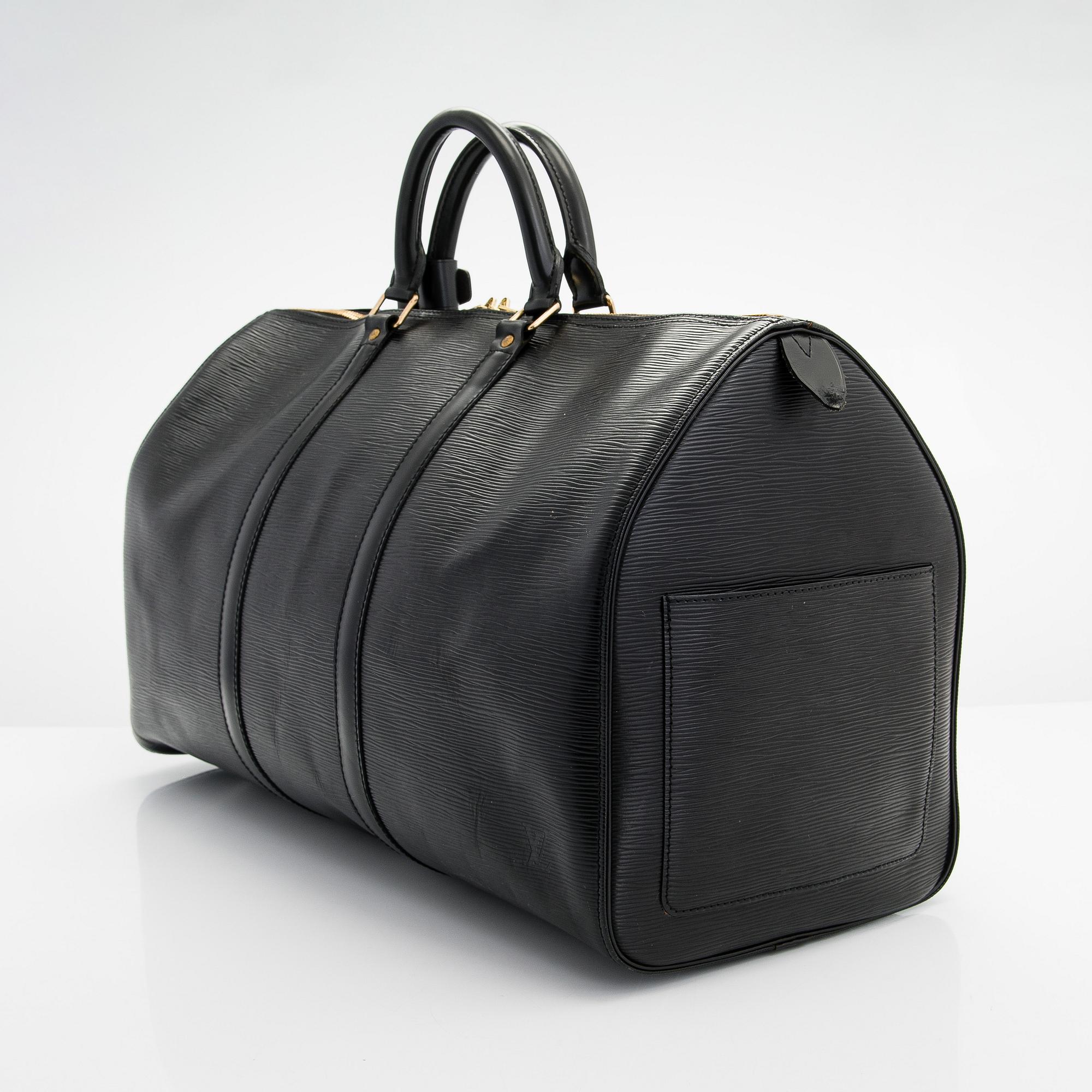 Louis Vuitton, "Keepall Epi 50", väska.