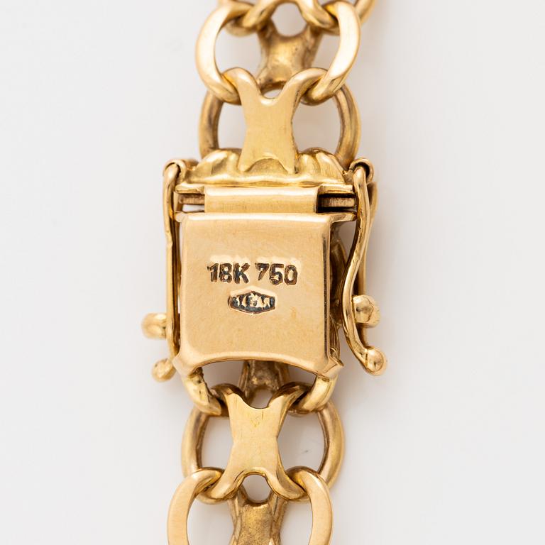 Necklace 18K gold.