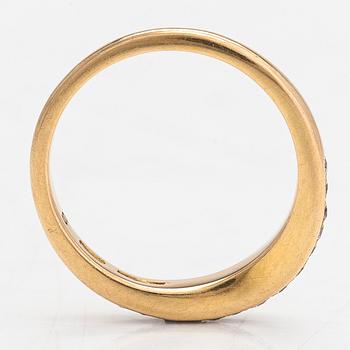 Bulgari, an 18K gold 'Fedi' ring with diamonds, ca. 0.14 ct in total.
