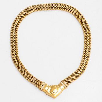 Collier, 14K guld med diamanter totalt ca 0,38 ct. Italien.