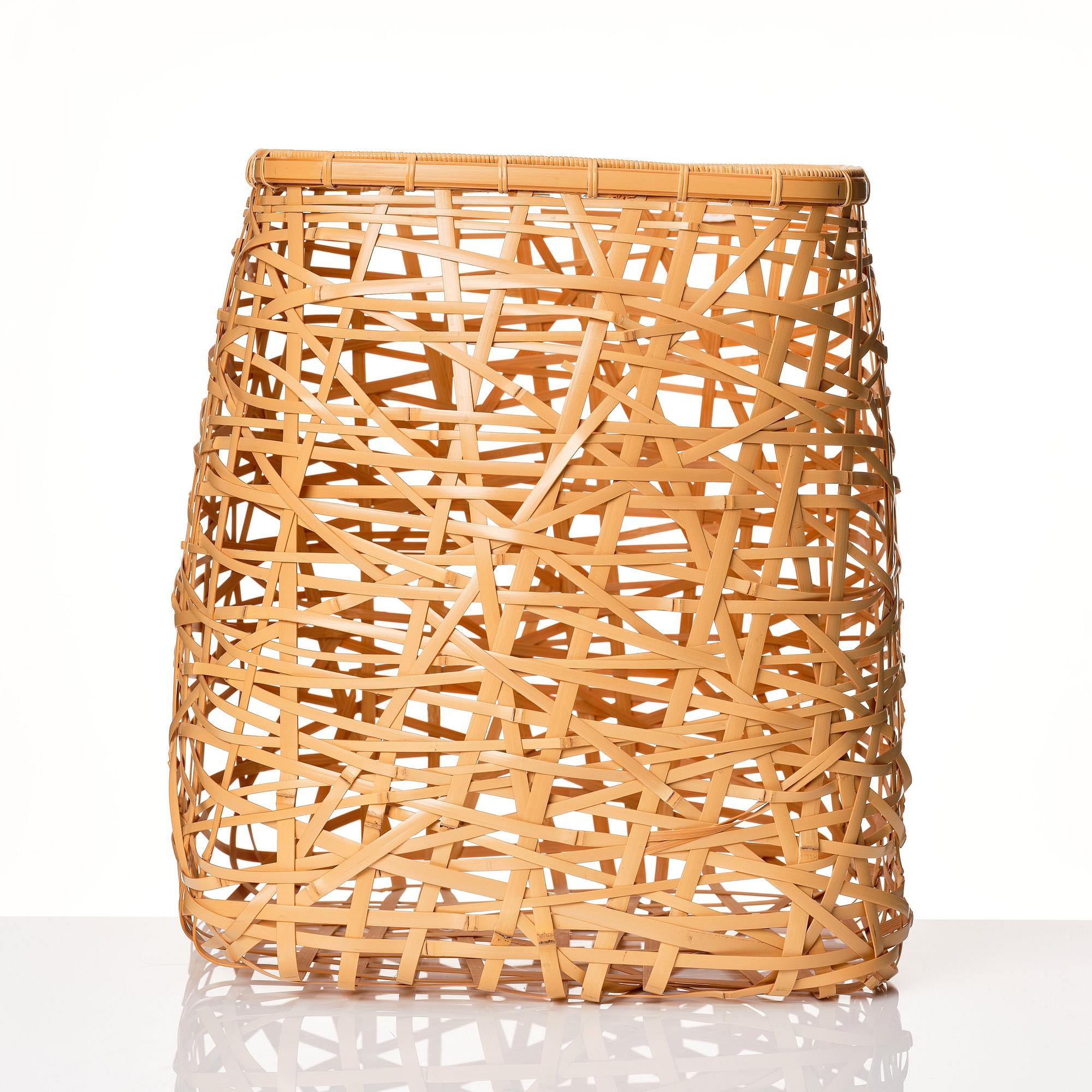 Claesson Koivisto Rune, "Nest", korg, Sfera, Japan, 2005.