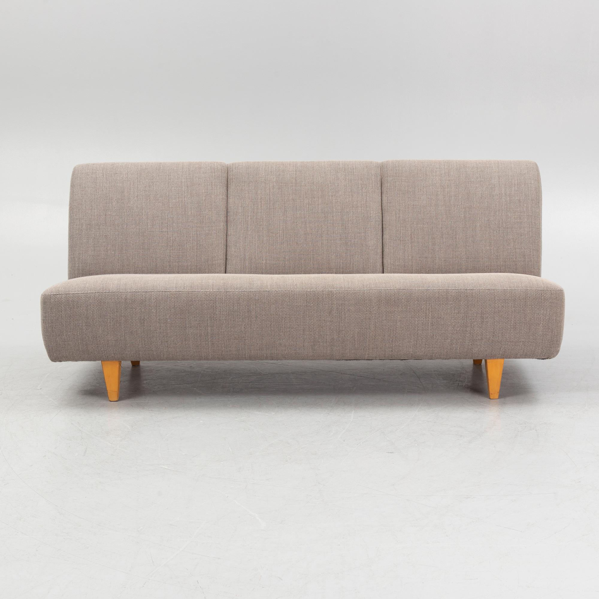 Bruno Mathsson, a 'T201' sofa, model designed in 1939.