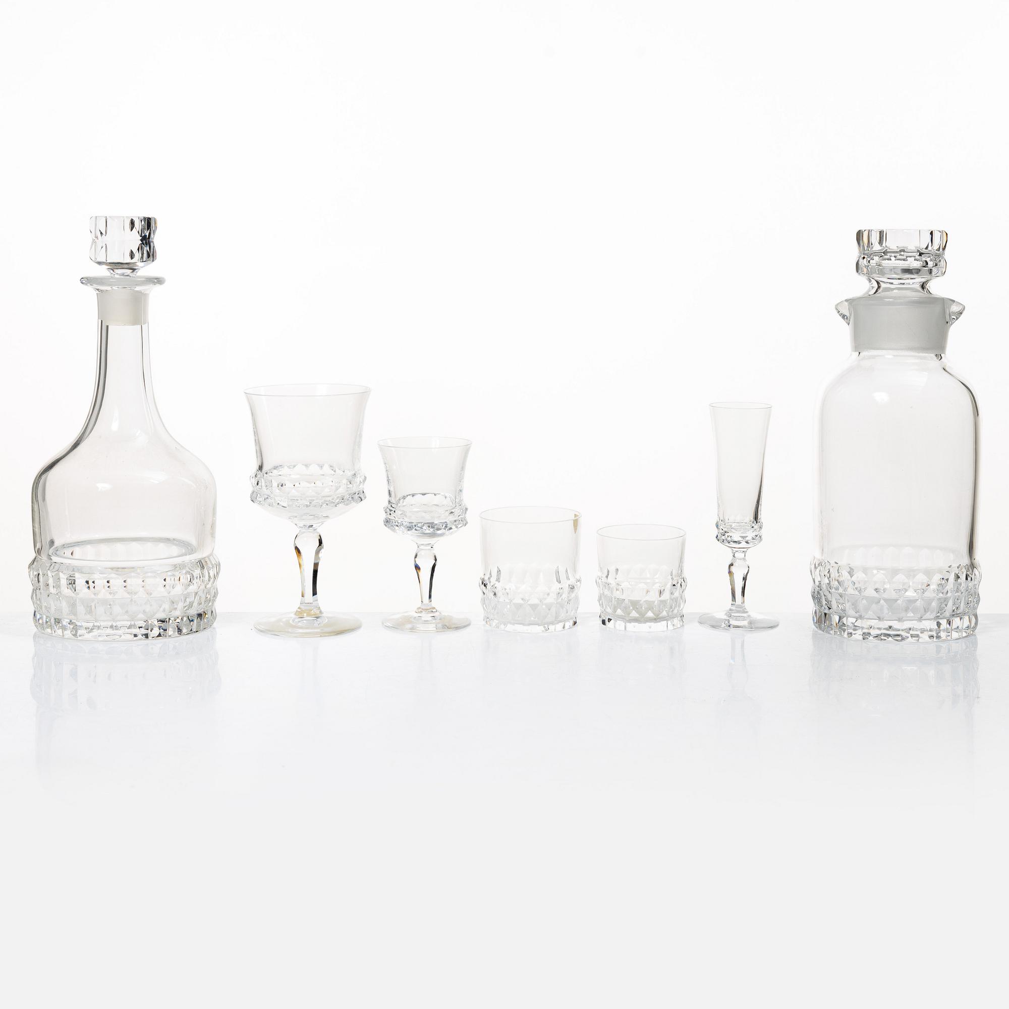 Göran Wärff, A 50 pieces glass service, "Prince", Kosta Boda, late 20th century.