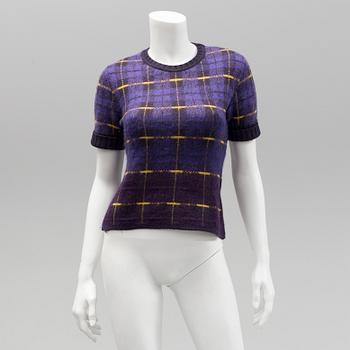 Top by Yves Saint Laurent, "Variation", french size M.