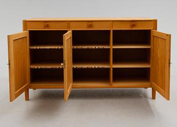 SIDEBOARD, Carl Malmsten, 1900-talets andra hälft.