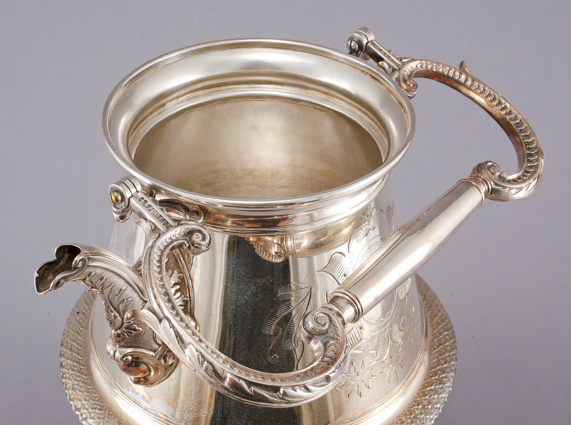 SAMOVAR, nysilver, omkring sekelskiftet 1900.