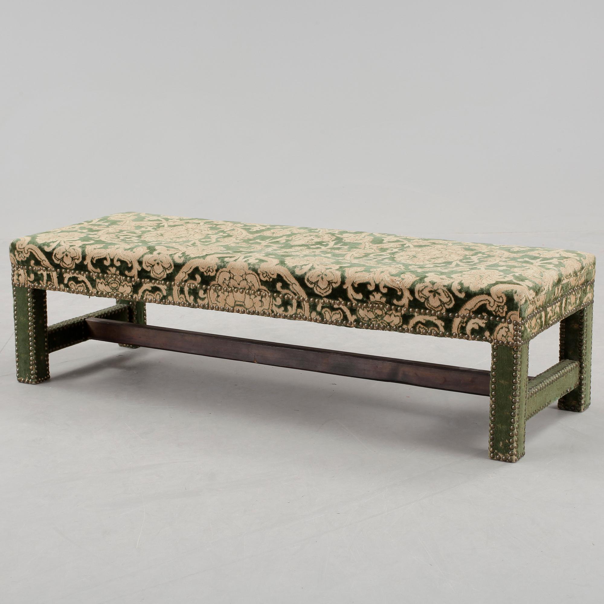 PALL/BÄNK, 1900-talets början.