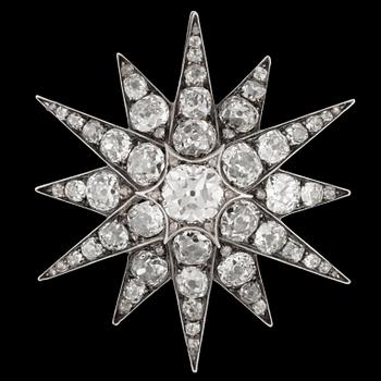 1107. BROSCH, antikslipade diamanter, tot. ca 8 ct. ca 1880.