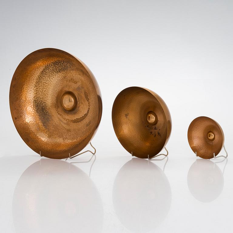 Tapio Wirkkala, a set of three 1970's bronze bowls model TW 476, Kultakeskus, Hämeenlinna.