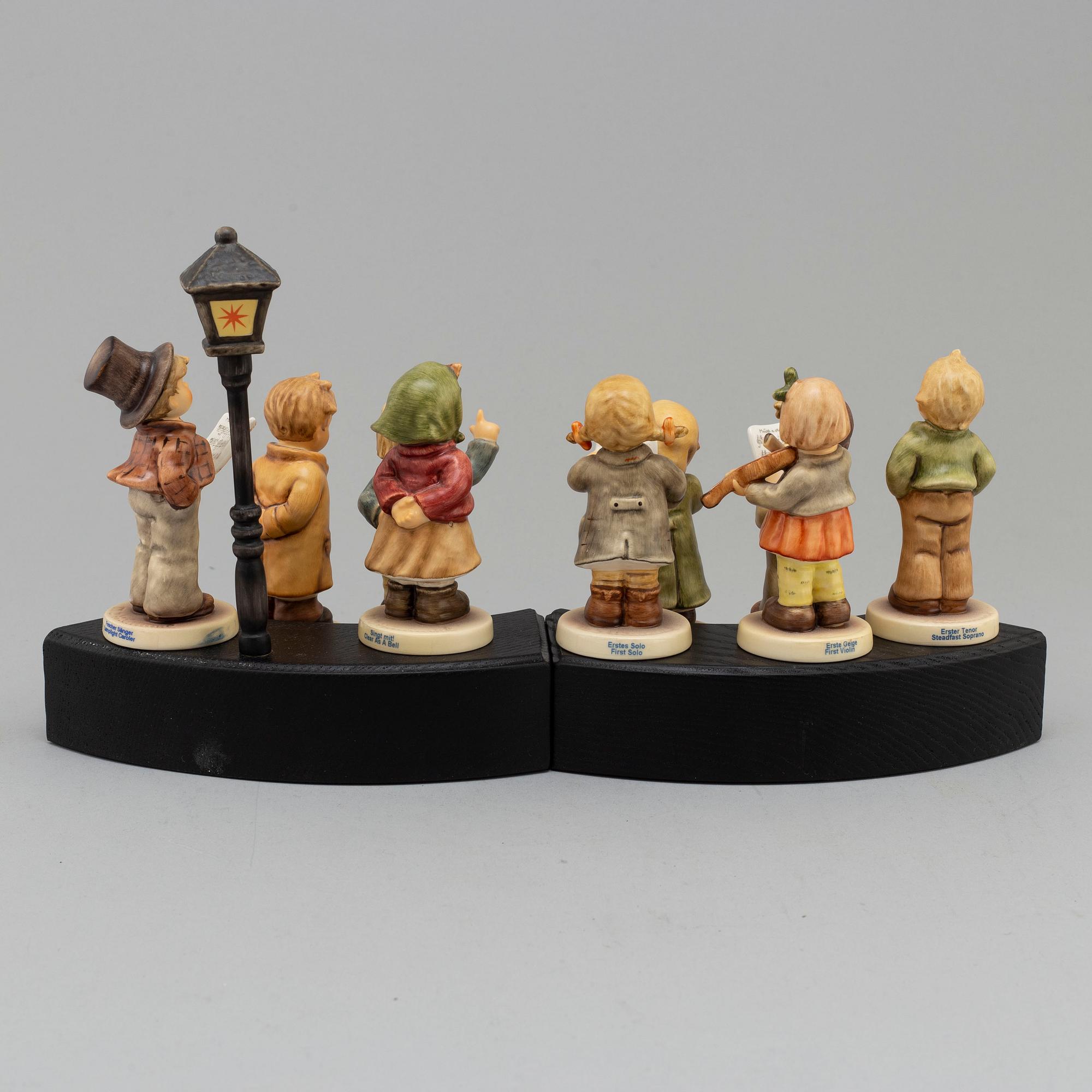 FIGURINER, 9 st, porslin, M J Hummel, Goebel, tidigt 2000-tal.