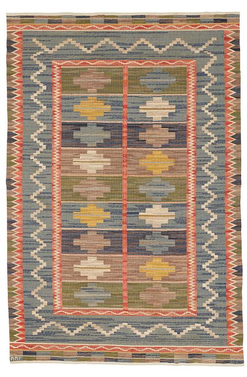 Märta Måås-Fjetterström, Matto, "Blå taggen", flat weave, ca 304,5-306 x 202,5 cm, signed MMF.