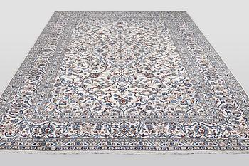 Matta, Keshan, ca 370 x 246 cm.